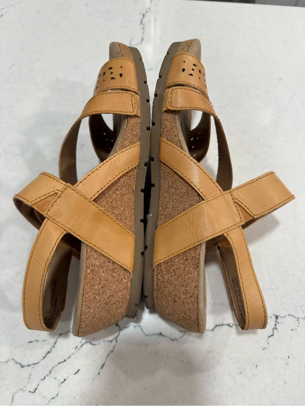 Earth Origins Women’s Gold Tan Leather Strappy Wedge Sandals US 9 M